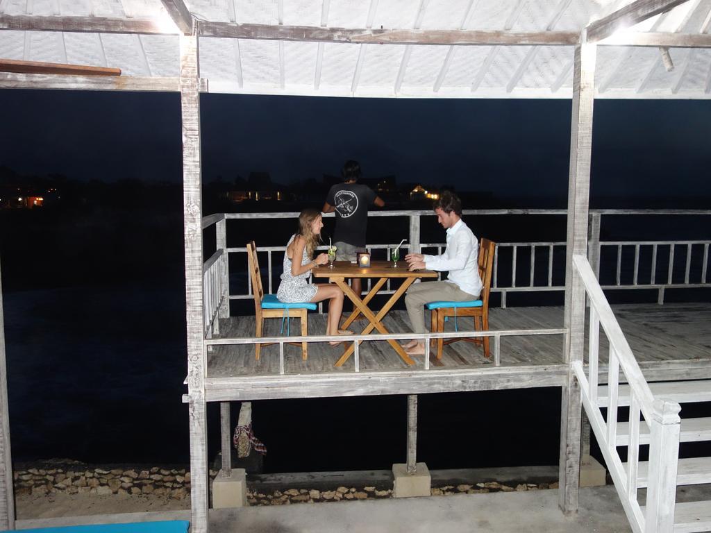 Hotel Cliff Park Lembongan à Nusa Lembongan Extérieur photo